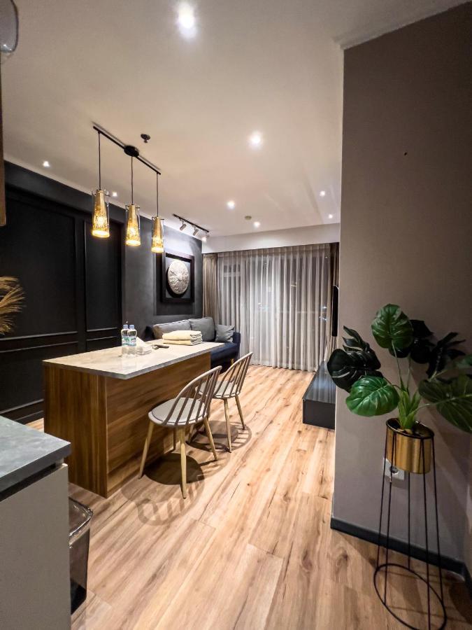 בנדונג R30 Apartemen Gateway Pasteur 2Br Daymentroom מראה חיצוני תמונה